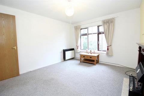 1 bedroom retirement property for sale, Beaconsfield Road, St. Albans