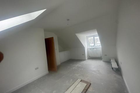 23 Meneth, Gweek, Helston, TR12 6UW