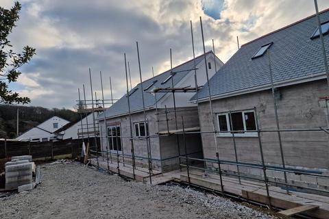 23 Meneth, Gweek, Helston, TR12 6UW
