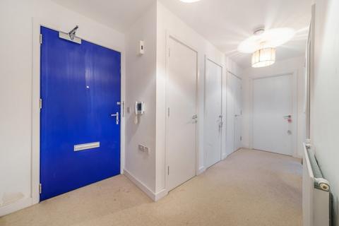 Flat 19, Greengage Court Broadis Way, Rainham, RM13 8GY