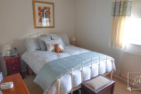 6 Chiffinch Gardens, Northfleet, Gravesend, DA11 8SL