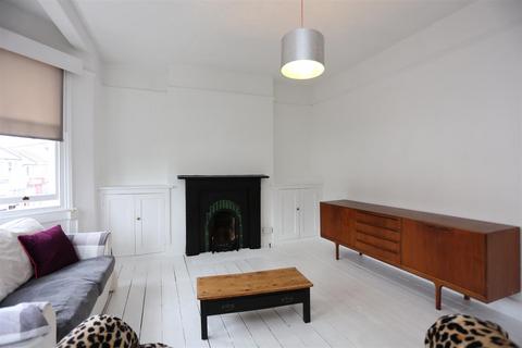 4 bedroom maisonette to rent, Blatchington Road, Hove