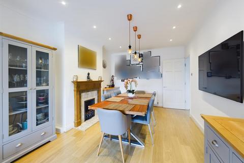 7 Thurlstone Road, Ruislip, HA4 0BS
