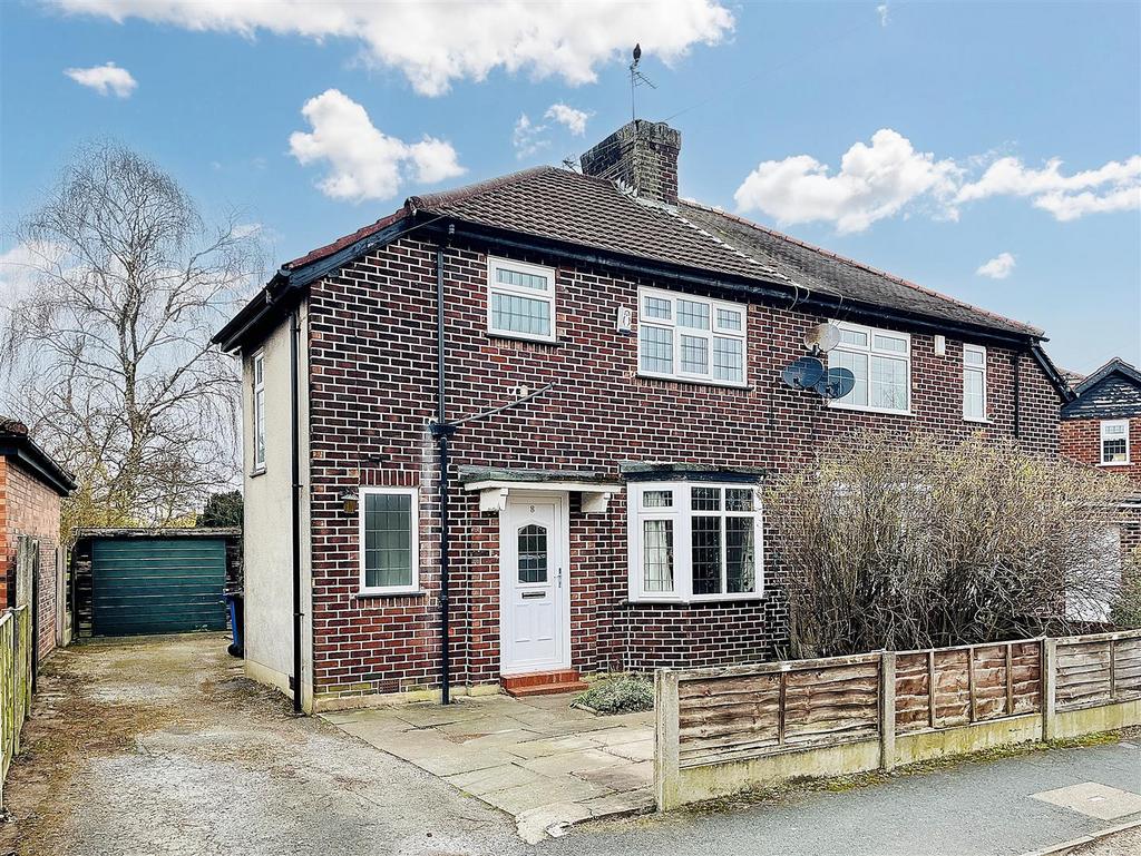 Bedford Drive, Timperley, Altrincham 3 bed semidetached house for sale