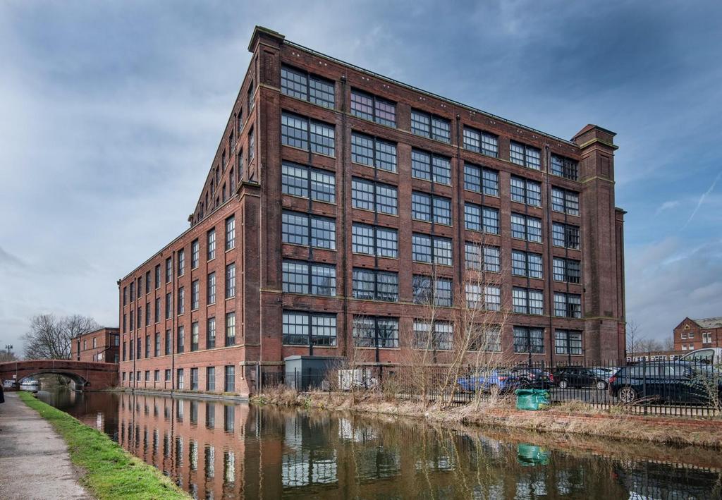 Mather Lane, Leigh 2 bed apartment for sale £160,000