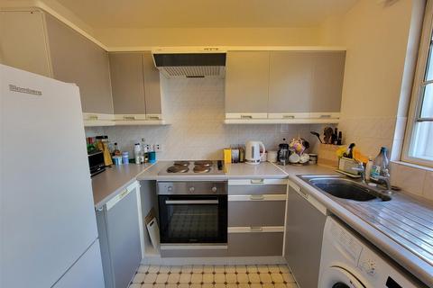 1 bedroom flat for sale - Crothall Close, Palmers Green, London N13