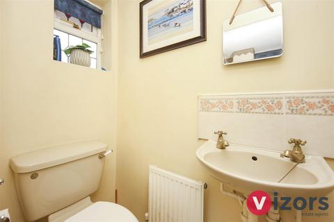 19 Appletree Lane, Redditch, B97 6SE