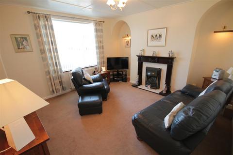 3 bedroom terraced house to rent, Bow Street, Bowburn, Durham