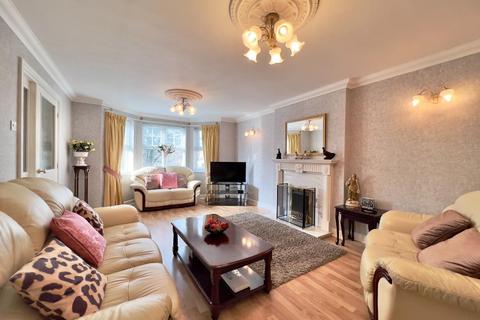 1 Belridge Close, Barnsley, S75 1HZ