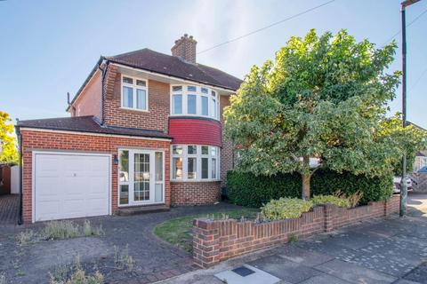 52 Langdale Crescent, Bexleyheath, DA7 5DY