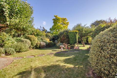 52 Langdale Crescent, Bexleyheath, DA7 5DY