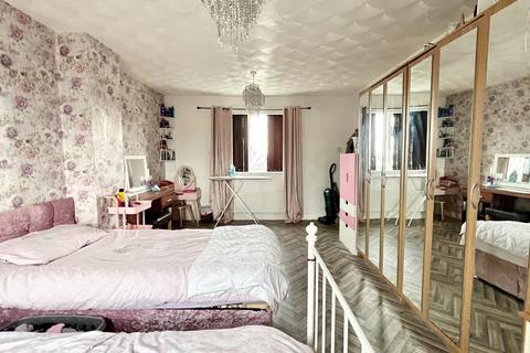 3 bedroom house for sale - Genoa Street, Mexborough