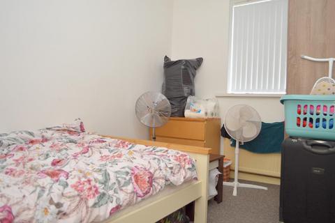 43 Chief Street, Oldham, OL4 1EJ