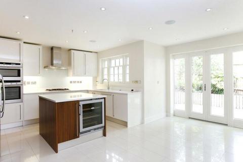 5 bedroom detached house to rent, Southwood Avenue, Kingston Upon Thames, KT2