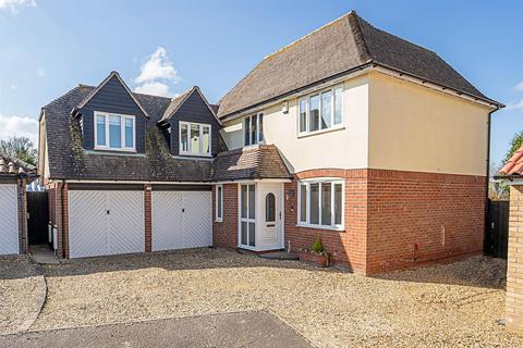 4 bedroom detached house for sale, Bayfield Drive, Burwell CB25