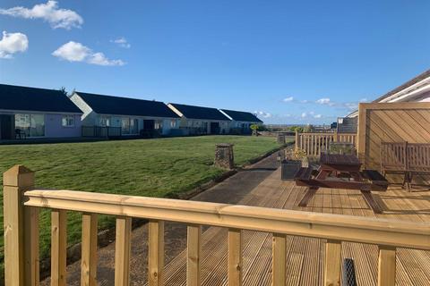 2 bedroom semi-detached bungalow for sale, SALTERNS BEACH BUNGALOWS, SEAVIEW