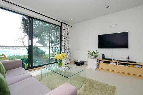2 bedroom flat for sale - Green Lanes, London