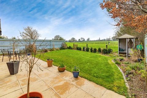 6 bedroom detached house for sale, The Mead, Soulbury, Buckinghamshire