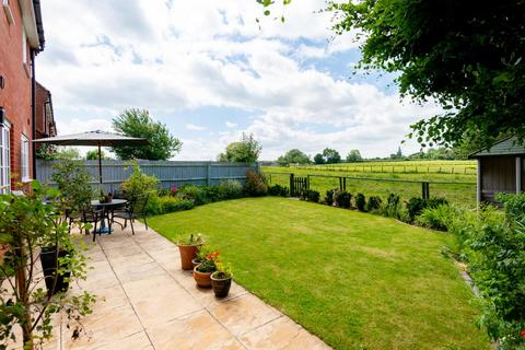 6 bedroom detached house for sale, The Mead, Soulbury, Buckinghamshire