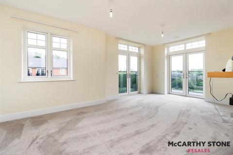 2 bedroom apartment for sale, Stiperstones Court, Abbey Foregate, Shrewsbury, SY2 6AL