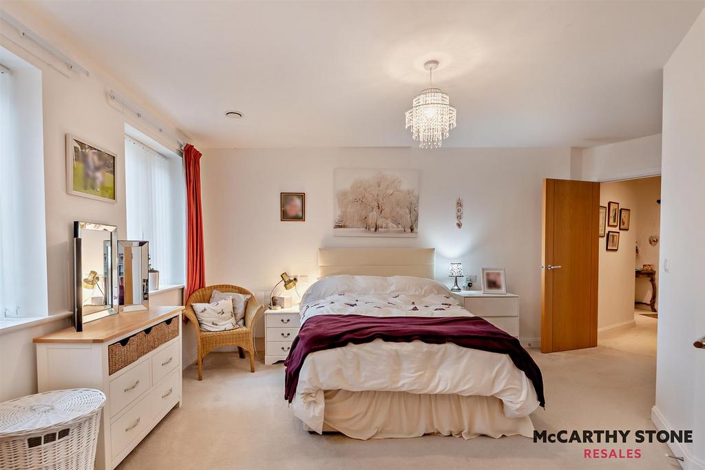 8587897-interior06-800.jpg
