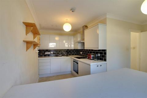 3 bedroom townhouse for sale, Robbs Walk, St. Ives