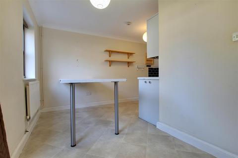 3 bedroom townhouse for sale, Robbs Walk, St. Ives