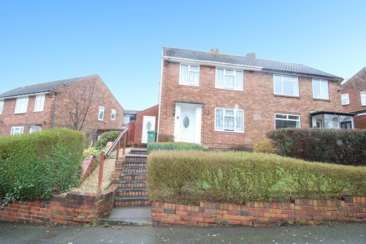 Woodland Avenue, Brierley Hill 3 bed semidetached house for sale £