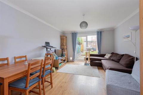 2 bedroom terraced house for sale, Lonsdale Way, Maidenhead