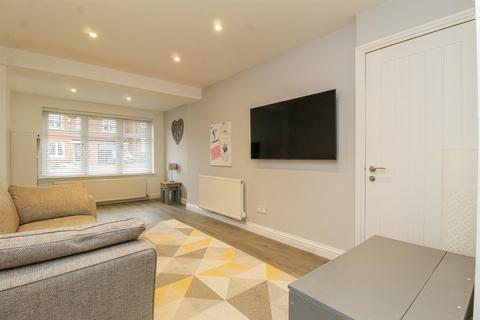 15 Sward Way, Crofton, Wakefield, WF4 1FB