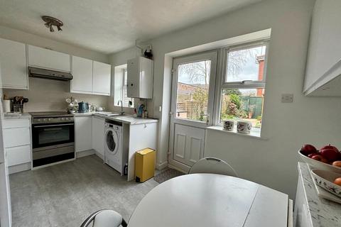 18 Beddoes Close, Wootton, Northampton, NN4 6BT