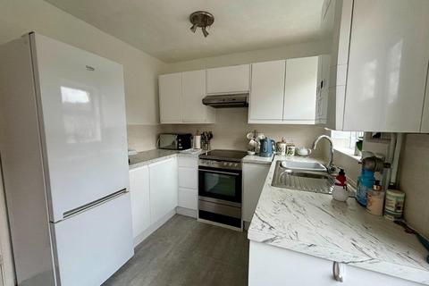 18 Beddoes Close, Wootton, Northampton, NN4 6BT