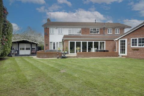 4 bedroom detached house for sale, Greenstiles Lane, Swanland