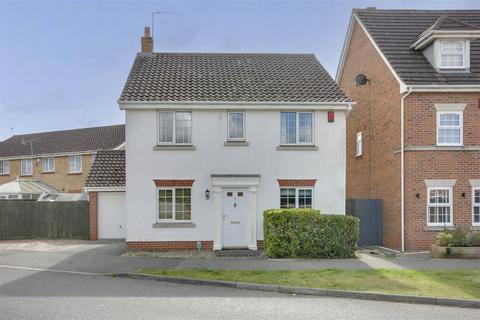 4 bedroom detached house for sale, Wiske Avenue, Brough