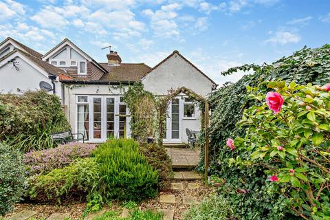 2 bedroom semi-detached bungalow for sale, Winifred Road, Bearsted, Maidstone