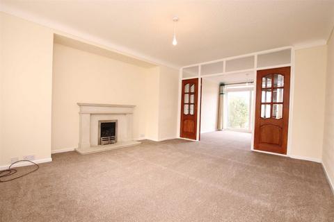 3 bedroom detached house to rent, Grove Lane, Hale, Altrincham
