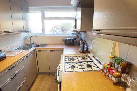 3 bedroom flat for sale - Coniston Road, Leamington Spa