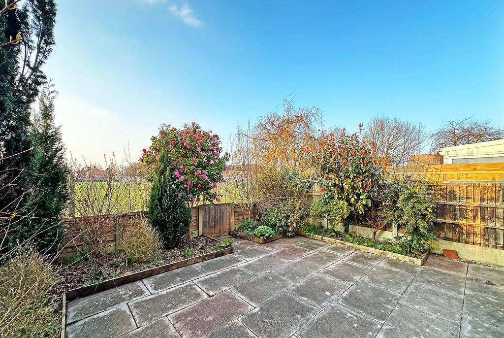 Fairlie Drive, Timperley, Altrincham 3 bed semidetached house for sale