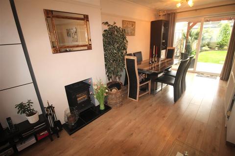 3 bedroom end of terrace house for sale, The Pallant, Worthing BN12