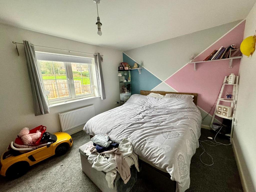 Bedroom One.jpg