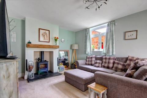 3 bedroom house for sale, Church Road, Evesham