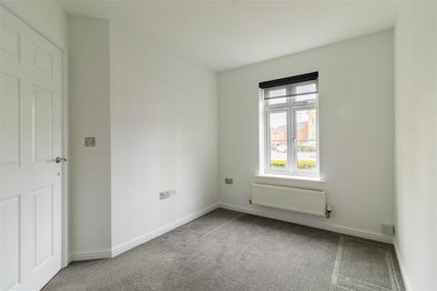 2 bedroom apartment for sale - Mendip Way, Stevenage SG1