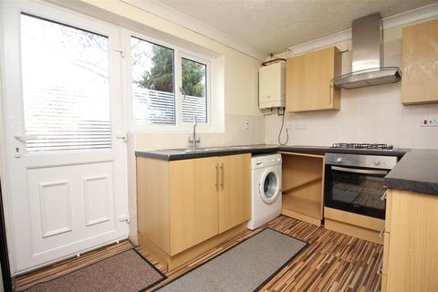 2 bedroom terraced house to rent, Regency Place, Canterbury