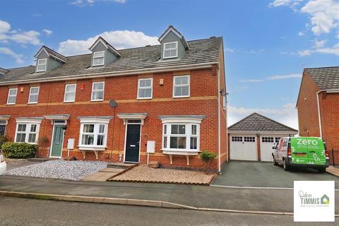 3 bedroom townhouse for sale - Chillington Way, Stoke-On-Trent