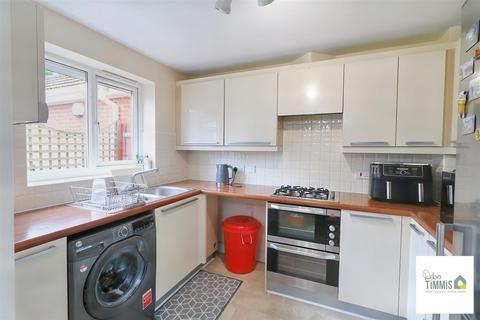 3 bedroom townhouse for sale - Chillington Way, Stoke-On-Trent