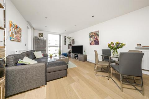 1 bedroom apartment for sale, Levett Square, Kew