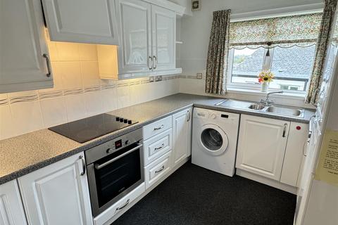 1 bedroom apartment for sale, Trevarthian Road, St. Austell