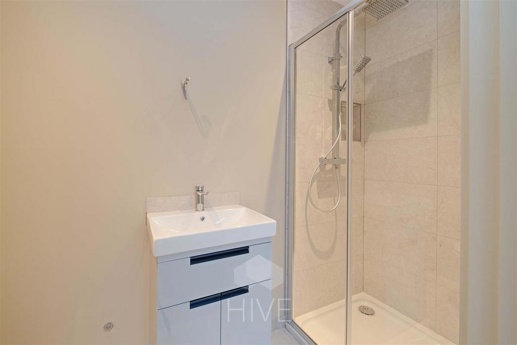 Bedroom 3 en-suite