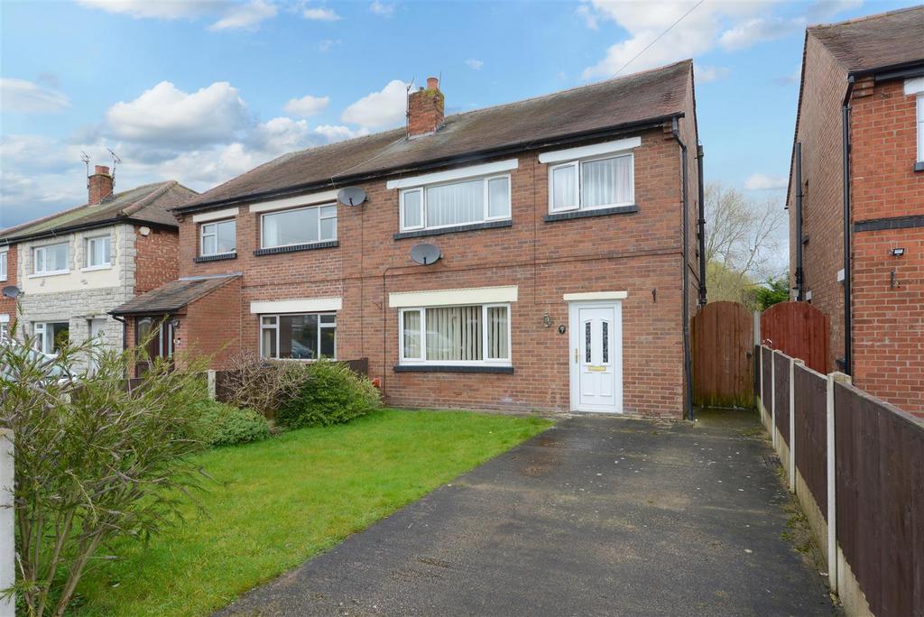 East Crescent, Sundorne, Shrewsbury 3 bed semidetached house for sale £225,000