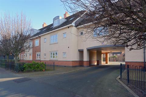 2 bedroom apartment for sale, Priors Court, Monkmoor Road, Shrewsbury
